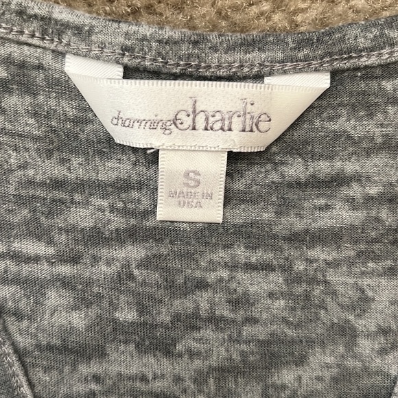 Charming Charlie Blue/white/gray stars & stripes razorback tank Sz S - Picture 3 of 4